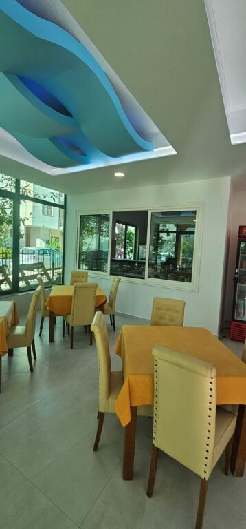 In vendita Bar Ristorante + Appartamento Golem Vicino Hotel Flower
