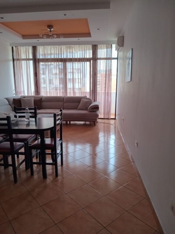 Appartamento 1+1 in affitto Di fronte a Deliorgjit !