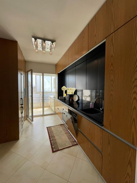 🏡 APARTMENT FOR RENT 2+1 + 2 BATHROOMS + BALCONY – Sports Palace, Durrës