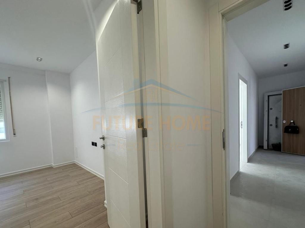 For sale, Apartment 2+1, Fresku, Tirana. ELT55765