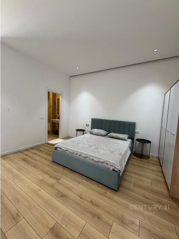 Apartment 2+1+2 for rent at Square 21!!