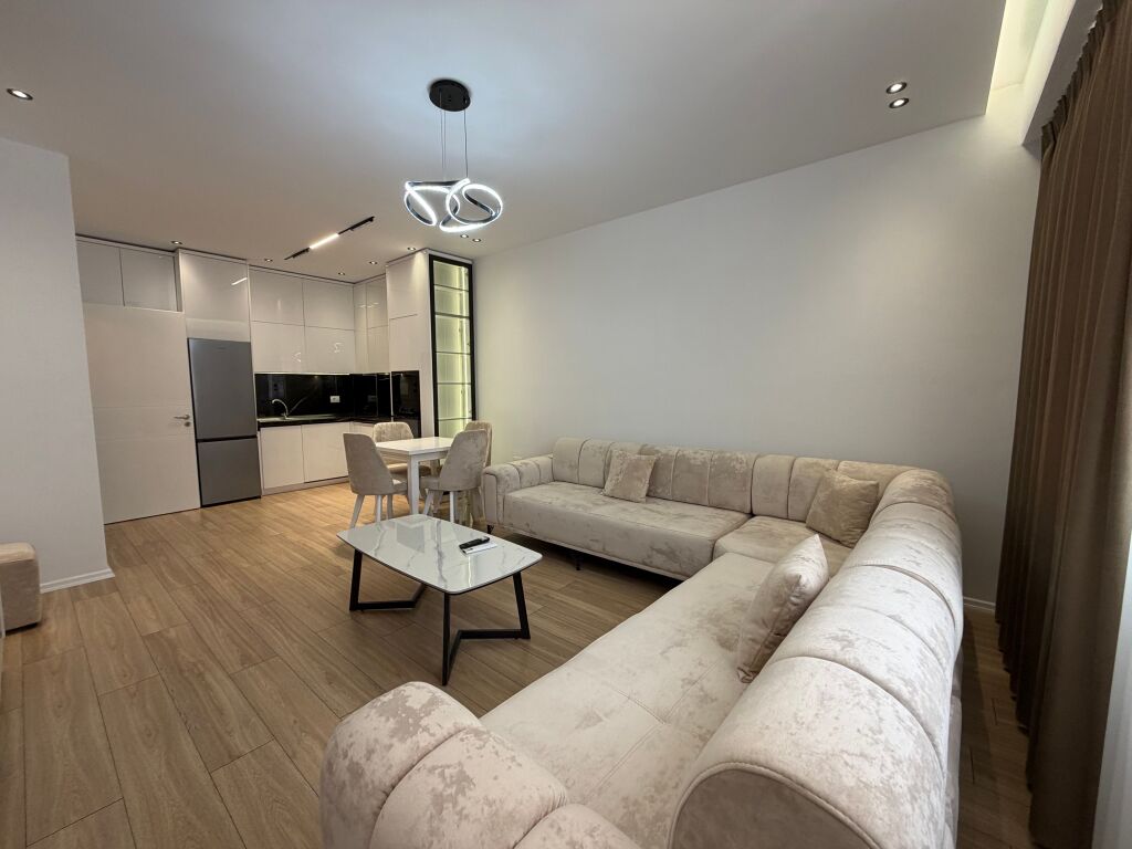 Jepet me qera apartament 1+1 📍 Astir, Kompleksi Urban Gate  💰 Çmimi:  550 euro     📞 Për më shumë informacion ose vizitë, kontaktoni