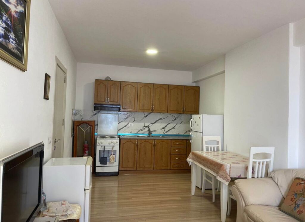 Apartment 3+1+2 for Sale – 5 Maji Street, Tirana