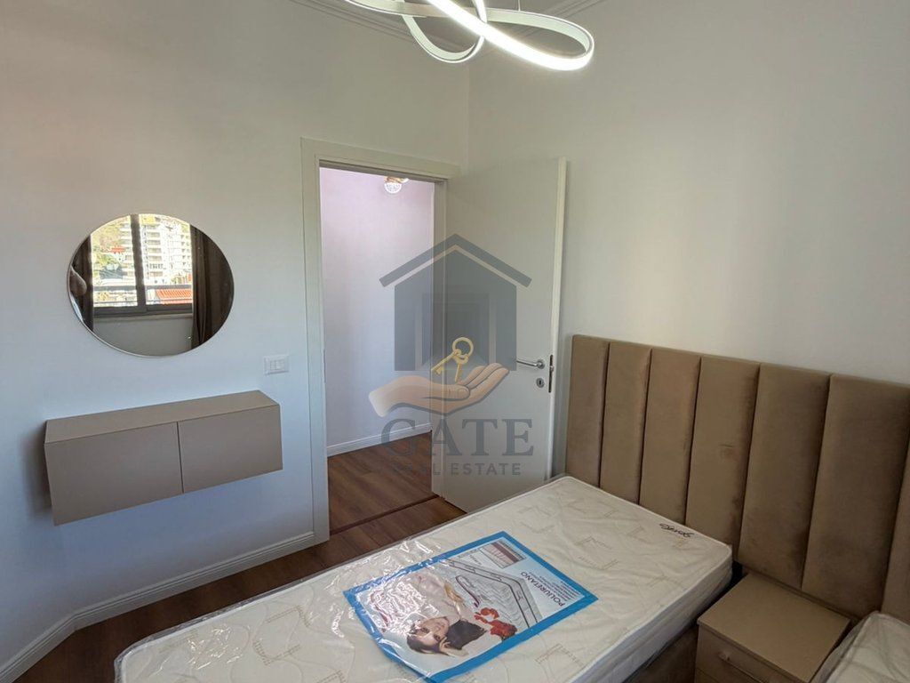 Appartamento 2+1 con vista mare in vendita nella zona di Shkëmbi a Kavaja