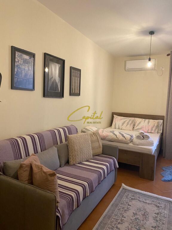MONOLOCALE IN AFFITTO 37 M2 STADIO AIR ALBANIA 550 EURO