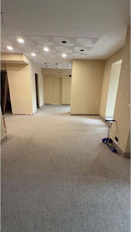 For sale Shop in Taiwani - 600,000€ | 100 m²