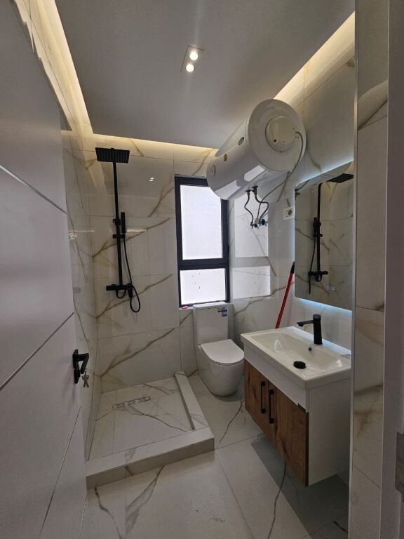 Shitet Apartament 2+1+2 – Pallati me Shigjeta