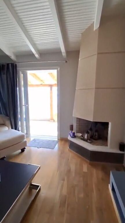 SHITET APARTAMENT 2+1+VERAND ME PAMJE NGA DETI NE SARANDE