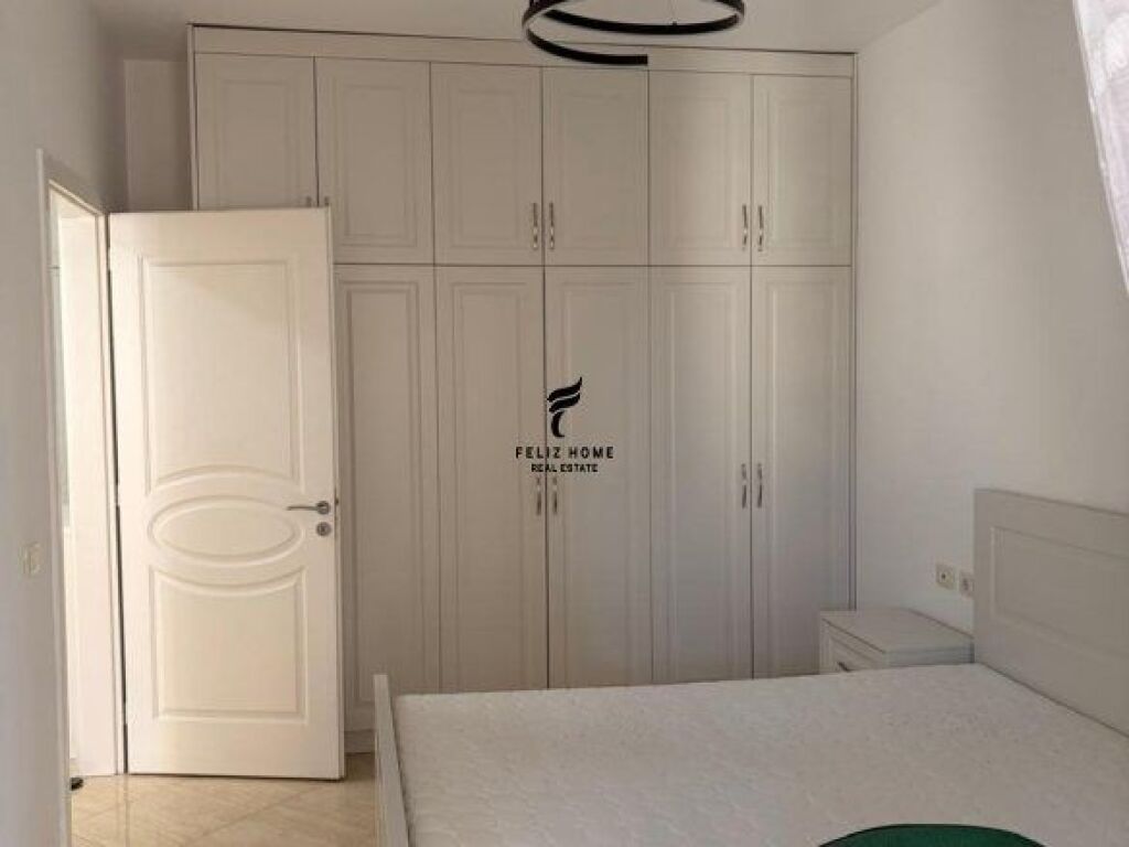 SHITET APARTAMENT 2+1 YZBERISHT 16.000.000 LEKE FH-69797