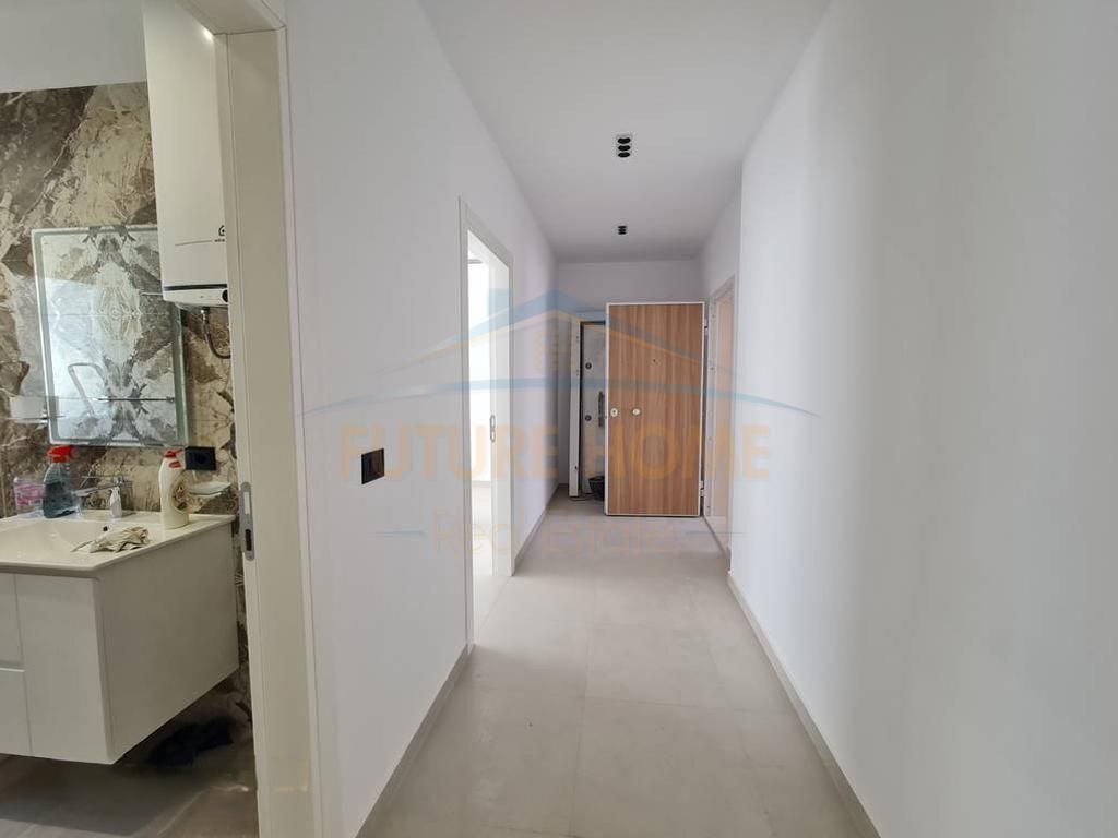 For sale, Apartment 2+1, Fresku, Tirana. ELT55765