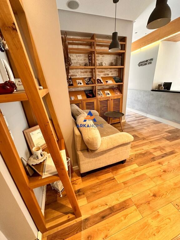 BUSINESS FOR RENT 100M2 "DON BOSKO, NEAR FISH TIME" 1500 EURO