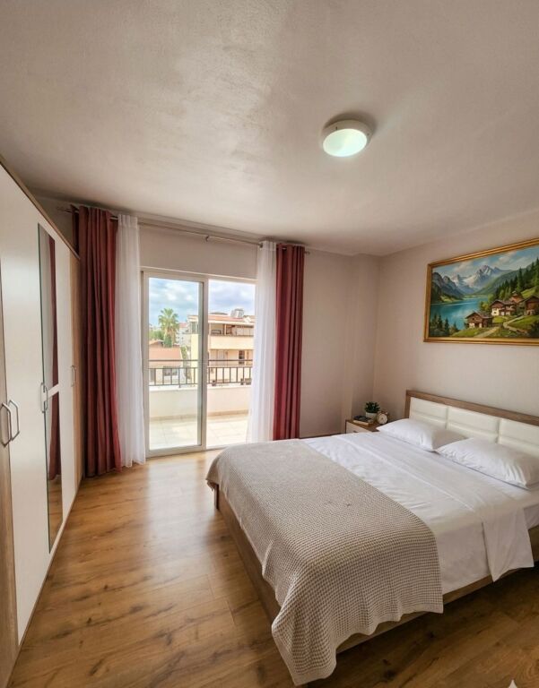 Appartamento 2+1 in Affitto, Via Xhanfize Keko