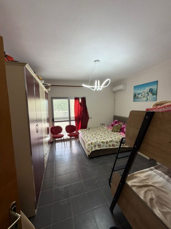 Super appartamento in vendita nella zona di Shkembi a Kavaja