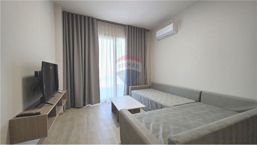 🌊 LUXURY APARTMENT 1+1 FOR SALE – LUNGOMARE, VLORA 🏖️