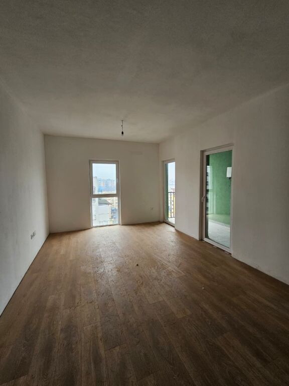 APARTAMENT 2+1 PER SHITJE TEK RRUGA DRITAN HOXHA