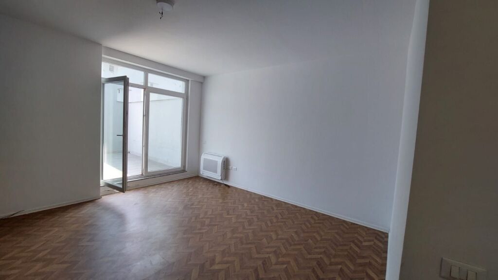 Ufficio in affitto 90 m2 a Kika 2