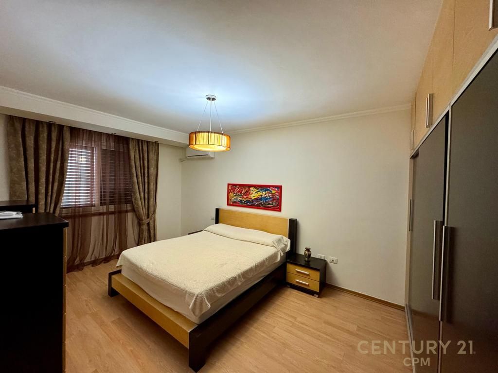 Dupleks 3+1+2 per shitje tek Rezidenca Kodra e Diellit