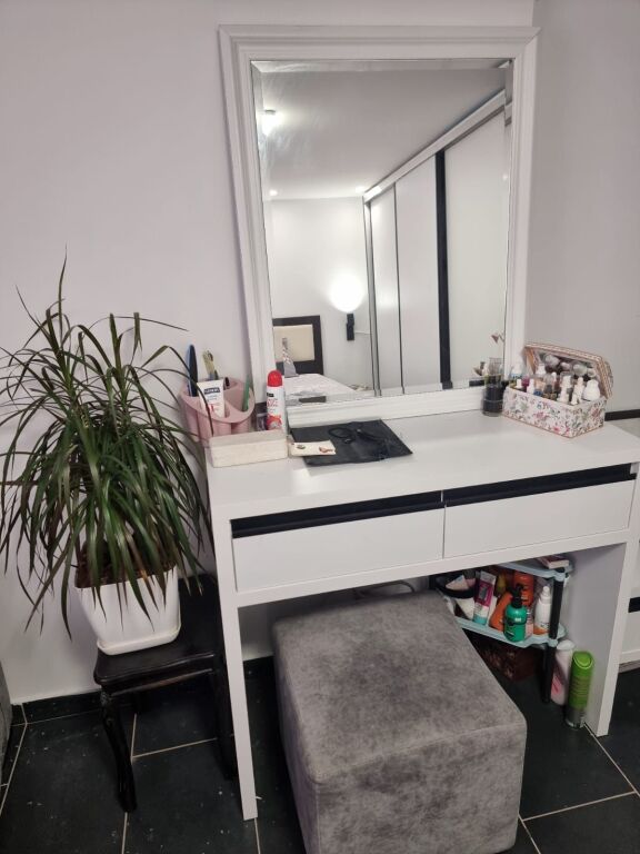 Vendesi Apartment