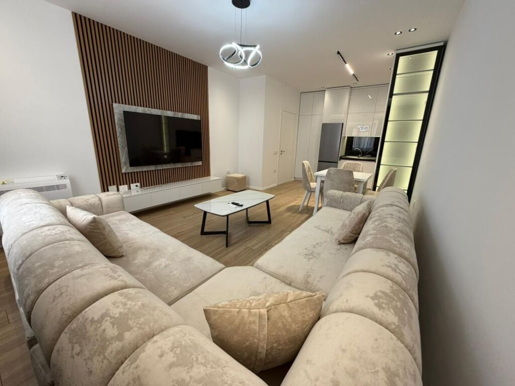 🏡 Jepet me qera apartament 1+1 📍 Astir, Kompleksi Urban Gate 💰 Çmimi: 50000leke