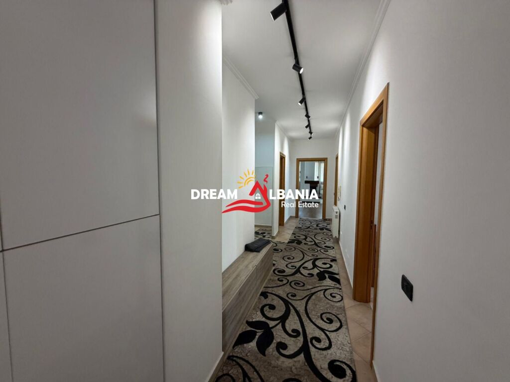 Apartment 3+1+2 for rent near the Paris commune close to the Kika complex (ID 4231259)