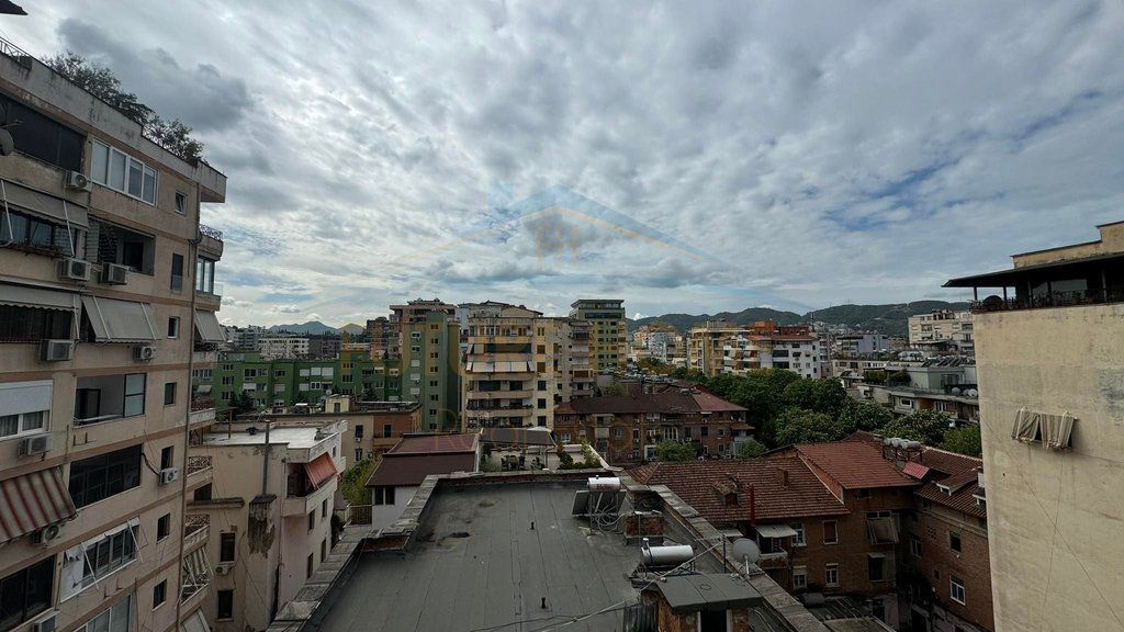 Rent, Apartment 2+1+2, Blloku, Tirana