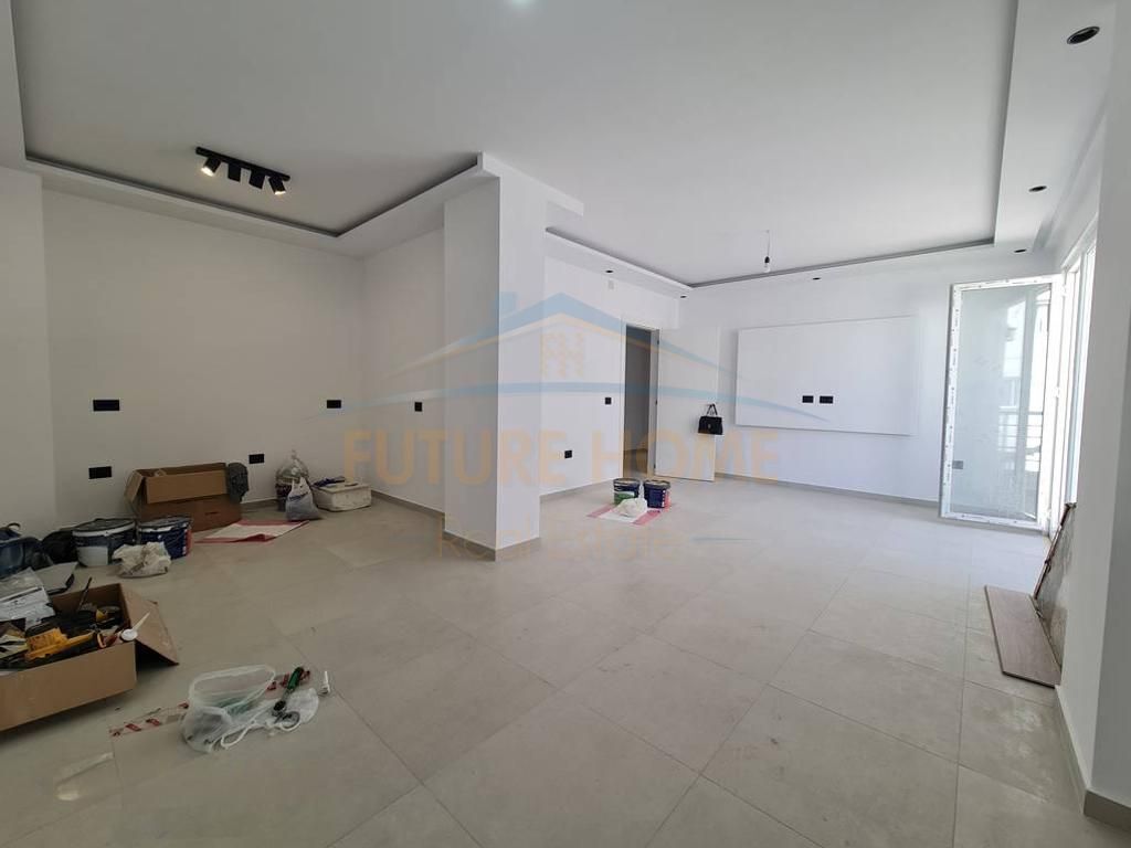 For sale, Apartment 2+1, Fresku, Tirana. ELT55765