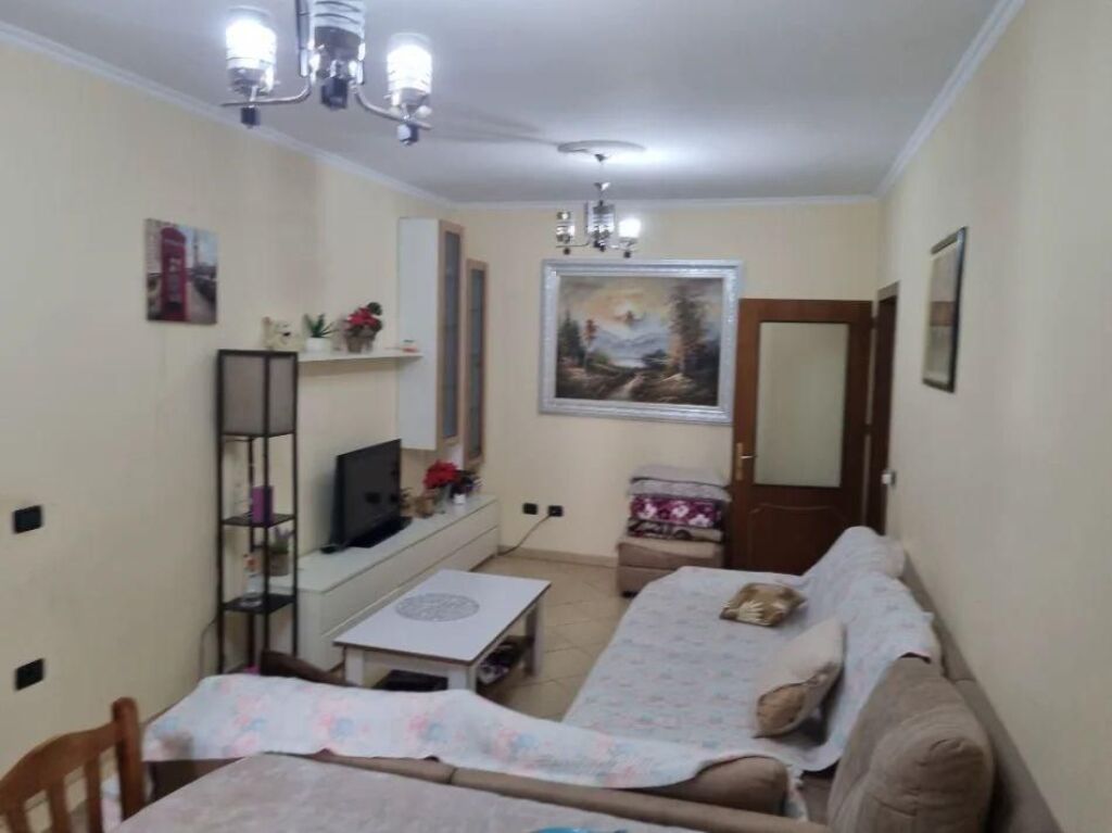 APARTMENT FOR RENT KAVAJES STREET