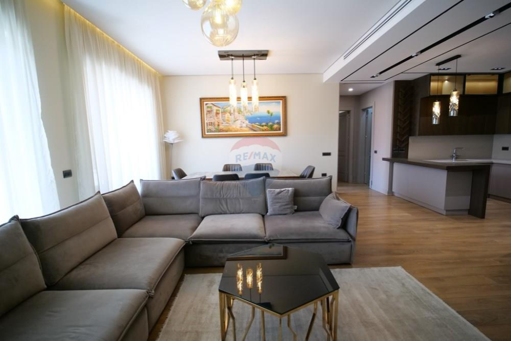 Appartamento in vendita 2+1+2+parcheggio in vendita a Delijorgji