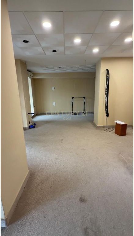 For sale Shop in Taiwani - 600,000€ | 100 m²