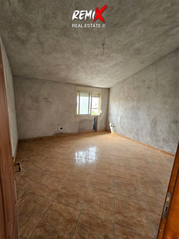 🏢 IMMOBILE MULTIFUNZIONALE IN VENDITA – FRONTE STRADA PRINCIPALE, ALEKSANDËR GOGA, DURRËS