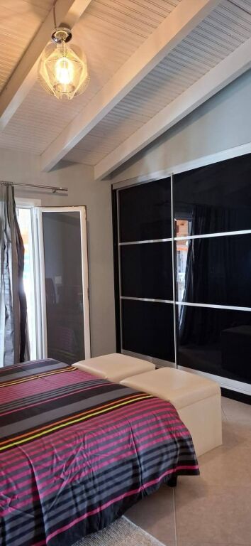 SHITET APARTAMENT 2+1+VERAND ME PAMJE NGA DETI NE SARANDE