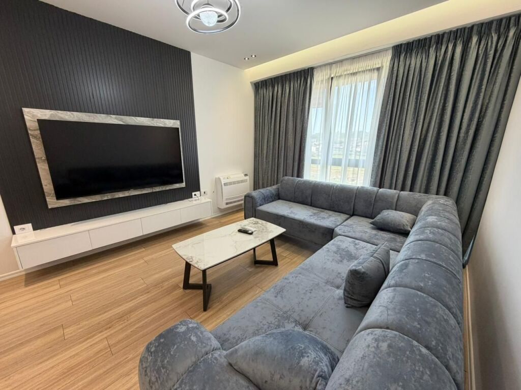 🏡 Appartamento 1+1 in affitto 📍 Astir, Complesso Urban Gate 💰 Prezzo: 50000 leke