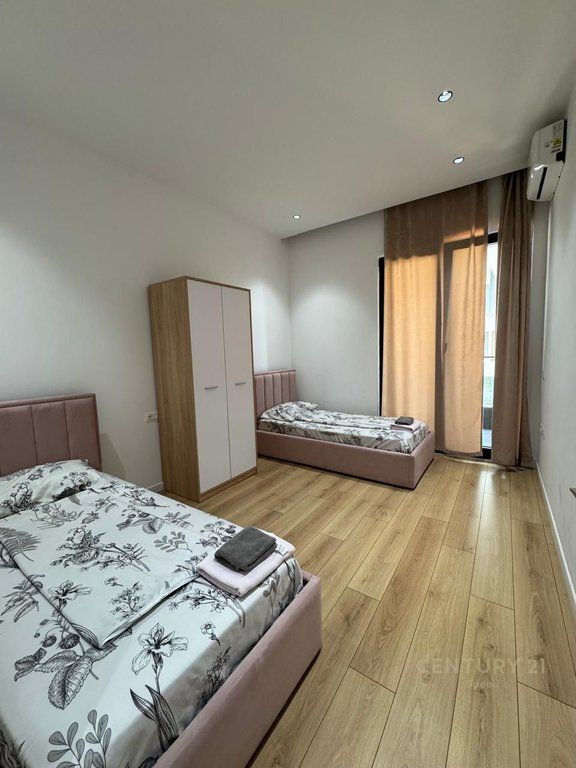 Apartment 2+1+2 for rent at Square 21!!