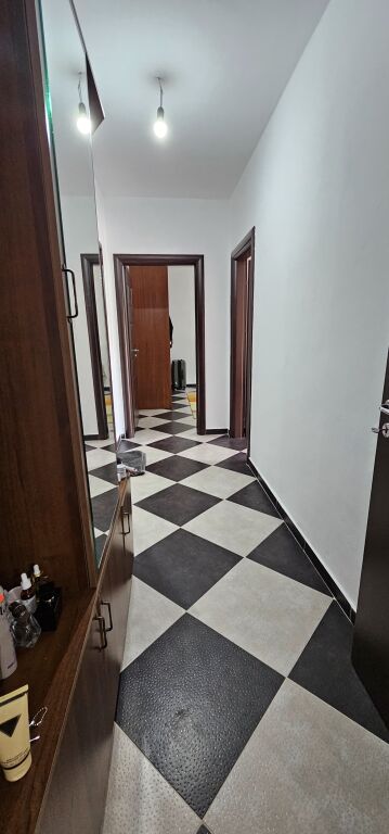 VENDESI APPARTAMENTO 2+1+2+ Verand