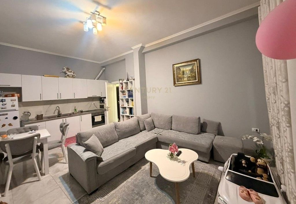 2+1 APARTMENT FOR SALE – FRESKU