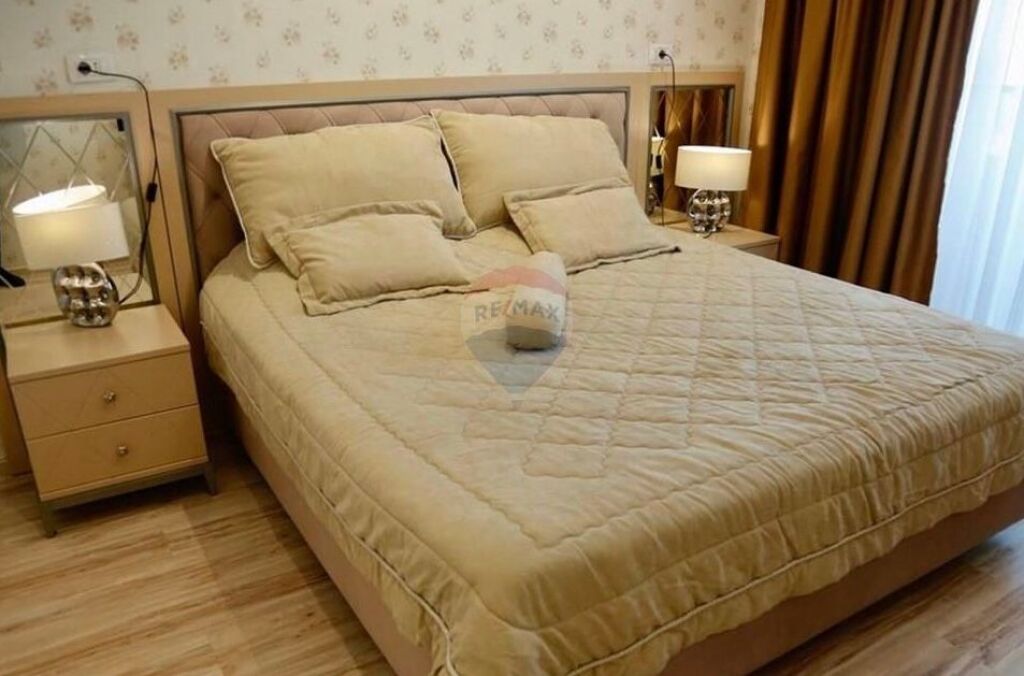 Offerto in Vendita Appartamento 2+1+2 Ambasciatore 3 ID: 530191061-173