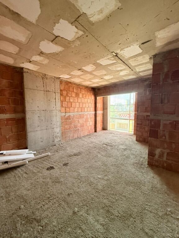 APARTAMENT NE SHITJE 1+1 TE RRUGA DIBRES TIRANE