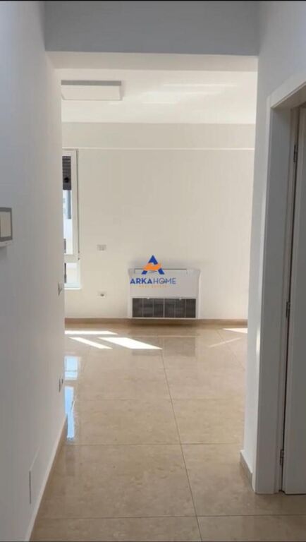 AMBIENTE PER UFFICI IN AFFITTO 105 M2 " TREGU CAM " 1100 EURO