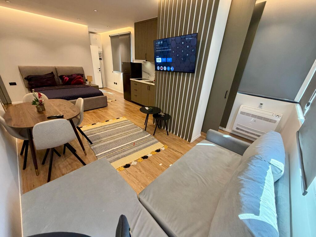 📣 VENDESI 2 MONOLOCALI 📍 Selvia 🛣️ Via "Siri Kodra" ✨