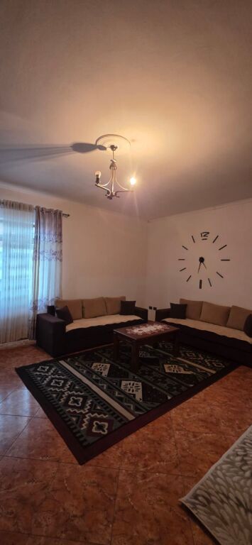 Private house with yard for rent near the new boulevard