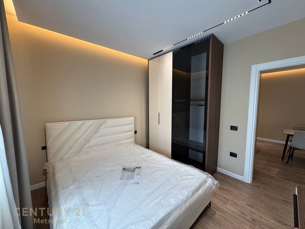 Modern 2+1 apartment for rent in the Xhamllik area