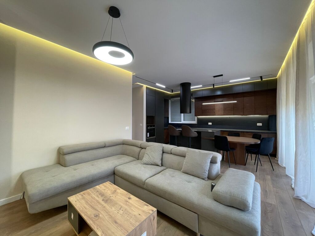 Apartament 2+1+Parking per qira tek Kopeshti Botanik.