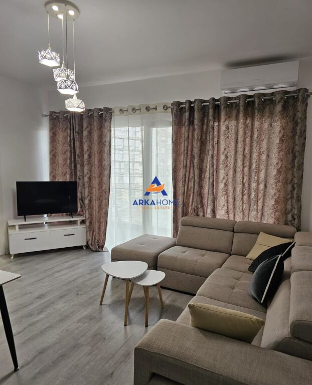 APPARTAMENTO IN AFFITTO 2+1+BALCONE " VIA 5 MAGGIO " 670 EURO