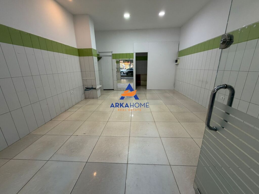 BUSINESS PREMISES FOR SALE 50 M2 " LONI LIGORI STREET ASTIR " 200000 EURO