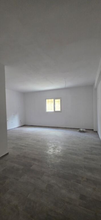 Shitet 1+1 ne Fresk / 58,000 euro