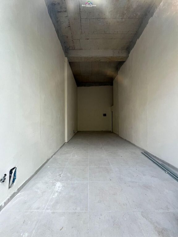 Shop For Rent at New Bazaar (ID BD21876) Tirana