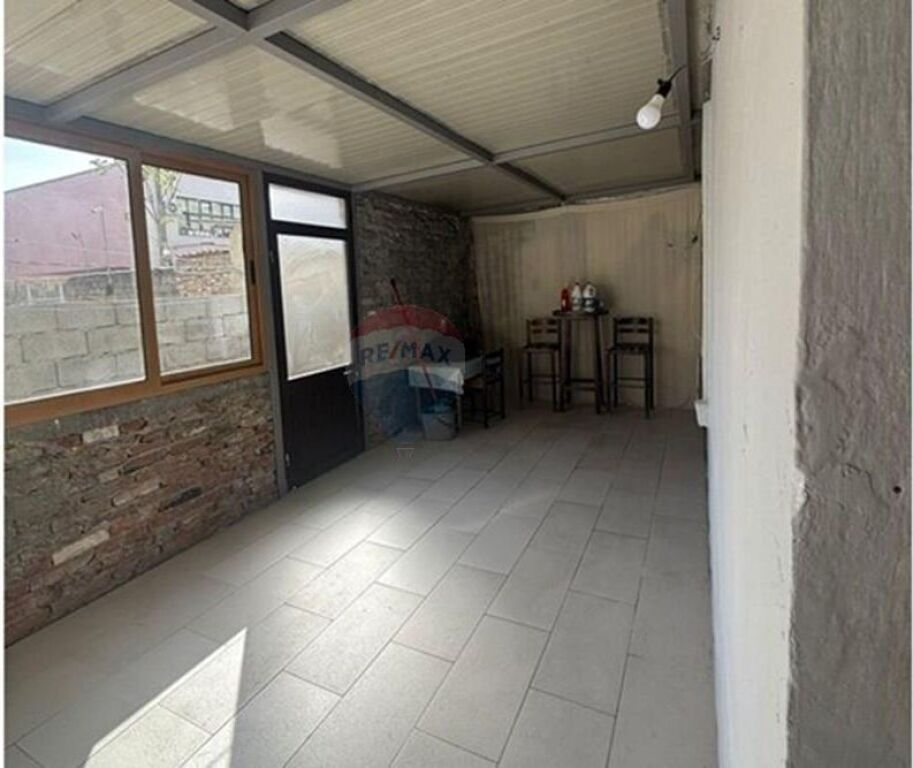 Apartment - For Rent