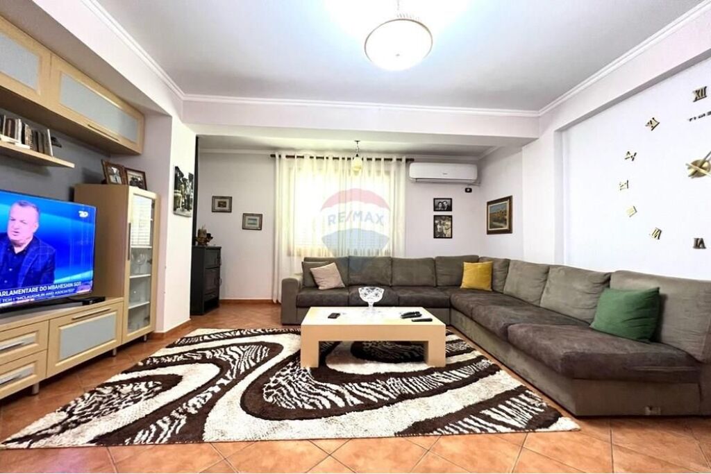 🏡✨ LUXURY VILLA FOR SALE – VLORË | LIRIMI NEIGHBORHOOD ✨🏡