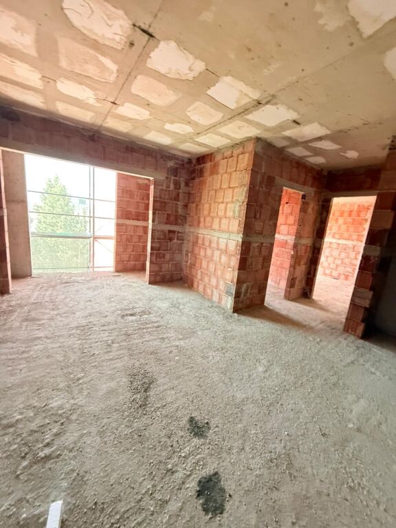 APARTAMENT NE SHITJE 1+1 TE RRUGA DIBRES TIRANE