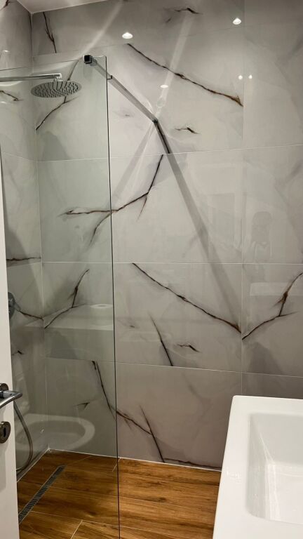 Apartament 2+1 me qera tek Mine Peza